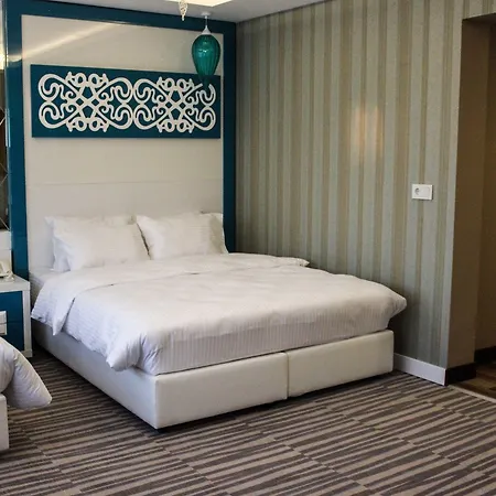 Grand Hotel 3*
