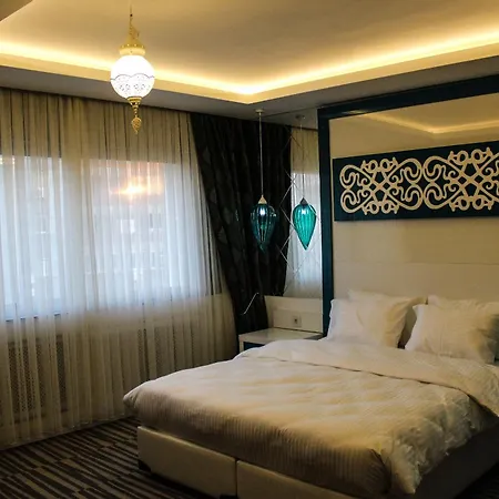 Hotel Grand 3*
